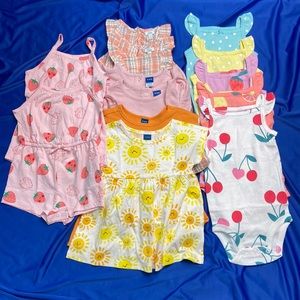 ***SOLD***Baby clothes bundle 6-12 months